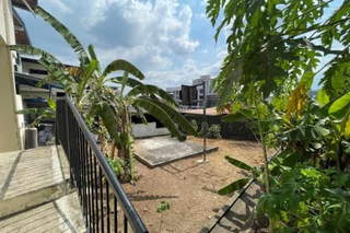 Detached House / Duplex for Sale in Betania - 5 bedrooms