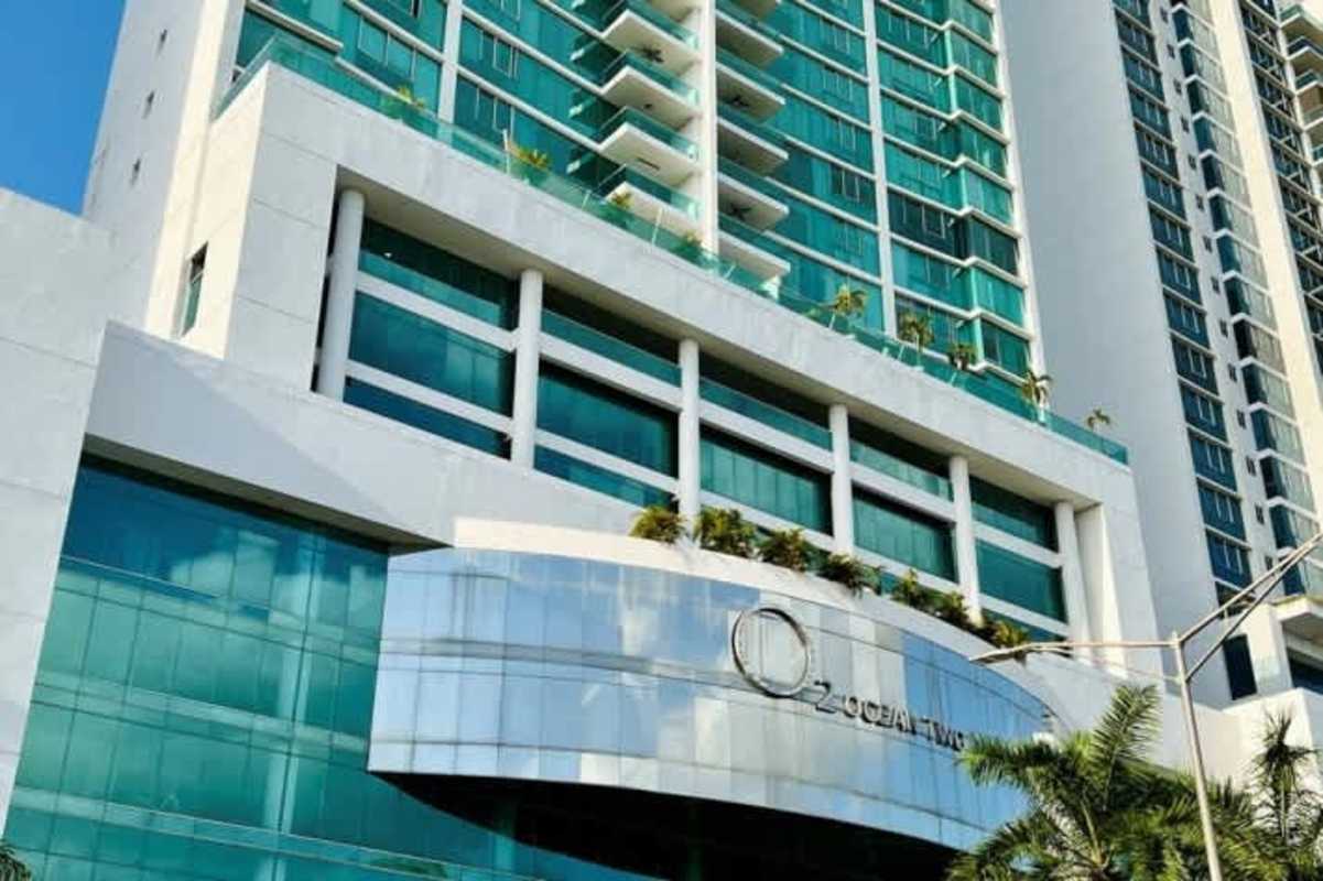 Luxury residential tower with balconies PH Ocean Two Costa del Este Panama City