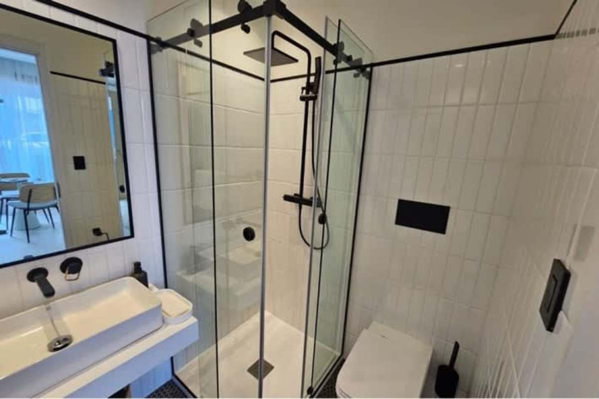 One-bedroom apartment with urban view and balcony in PH Bella Vista 41 Panama City