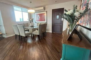 Apartment for Sale in San Francisco - 3 bedrooms