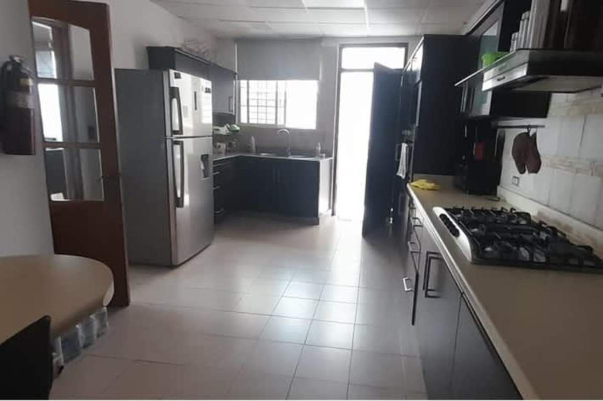 Spacious kitchen with stainless appliances, tile backsplash Betania Panama home for sale
