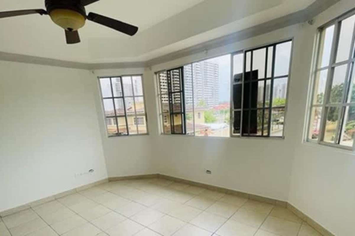 Bathroom with glass shower enclosure, vanity, access to walk-in closet rental Condado del Rey