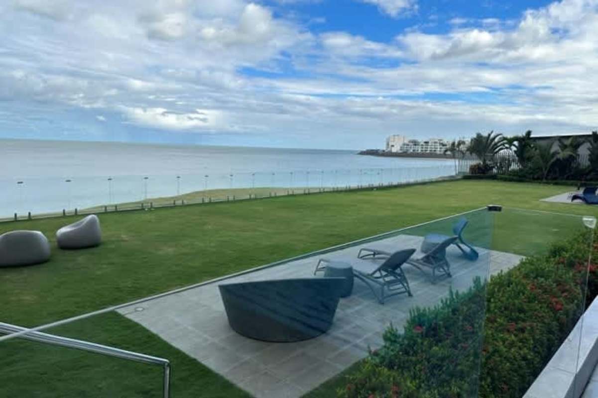 Luxury master bedroom with walk-in closet and panoramic Pacific view Grand Tower Punta Pacifica
