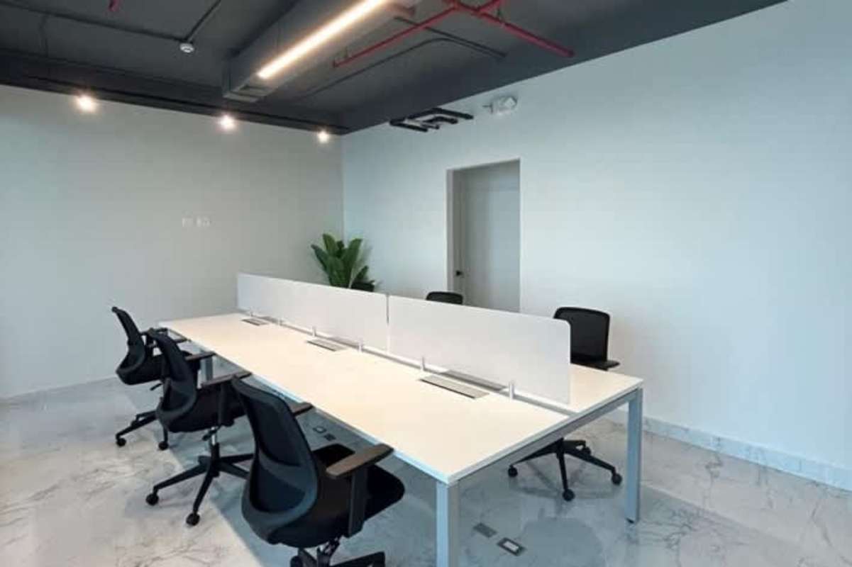 Private executive office panoramic ocean view PH Financial Park Costa del Este