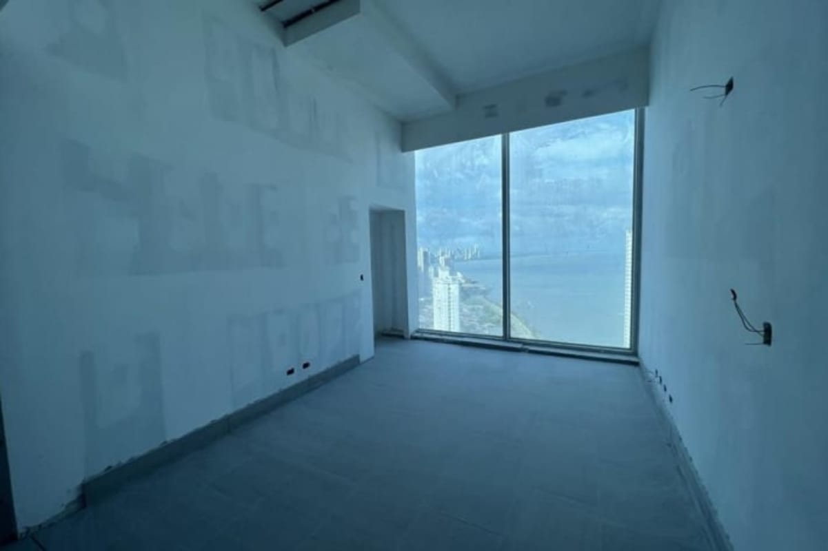 Spacious unfinished commercial suite in high-rise tower with ocean and skyline views in Panama