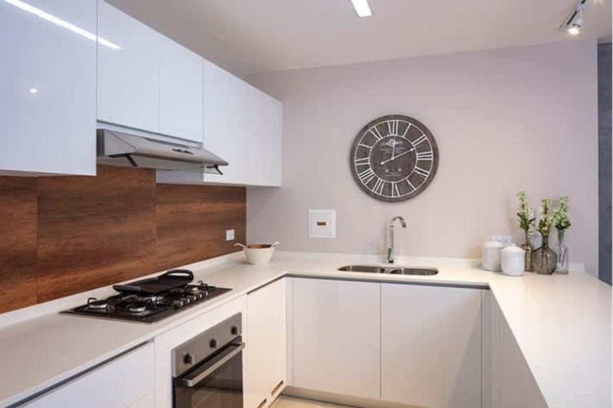 Bright second bedroom with closet PH Van Gogh El Cangrejo Panama