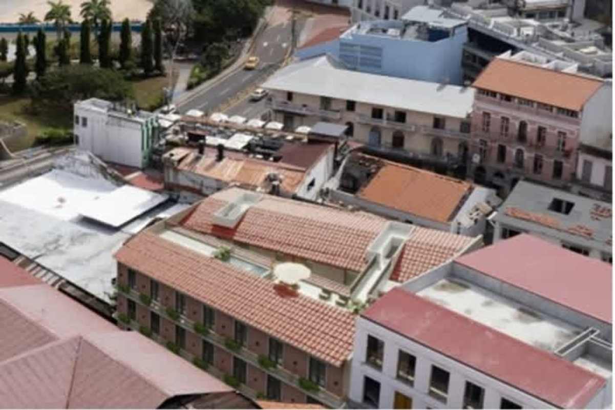 Casco Viejo 1BR Colonial Apartment Rooftop Pool