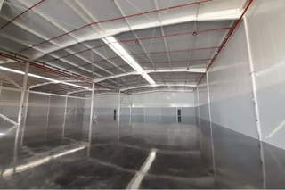 Industrial Warehouse for Lease in 24 de Diciembre - 0 bedrooms