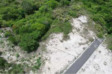 Vacant land close to Pan-American Highway and Pacific beach at San Carlos Panama