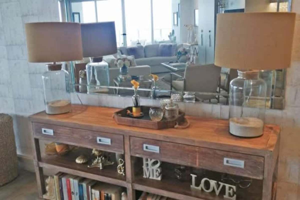 Spacious master bedroom floor to ceiling windows overlooking Panama Bay PH Oasis on the Bay Punta Pacifica Panama