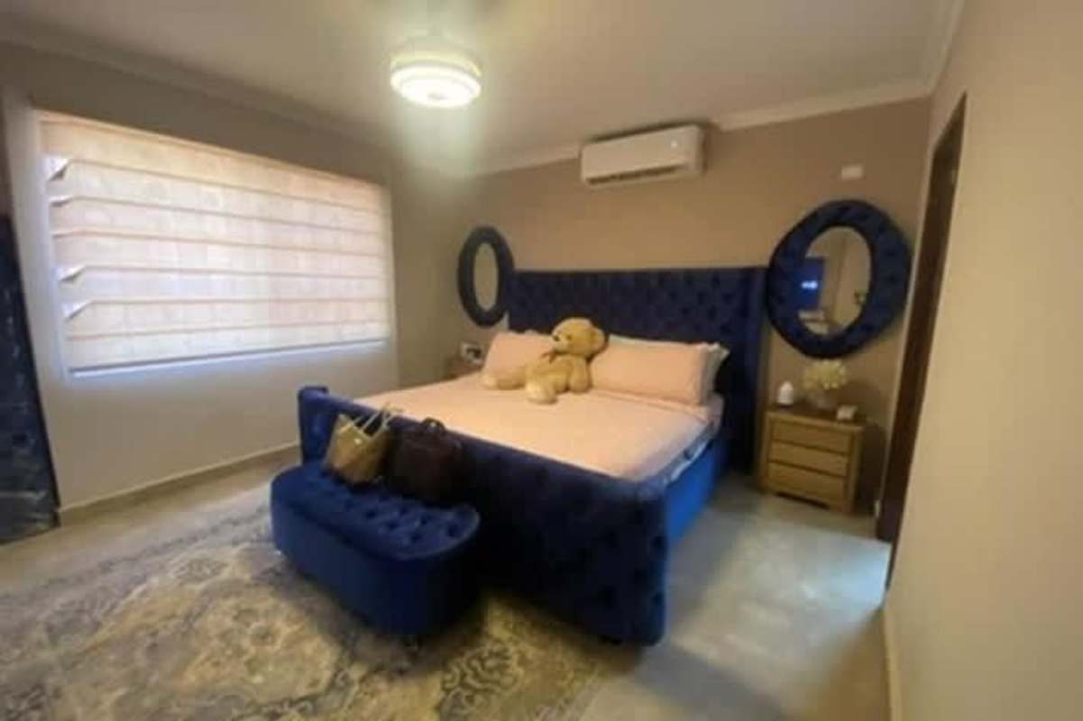 Kitchen with granite countertops, appliances in Altos de Panamá