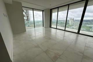 Condominium Apartment for Sale in Santa Maria - 3 bedrooms