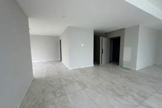 Apartment for Sale in Santa María - 4 bedrooms