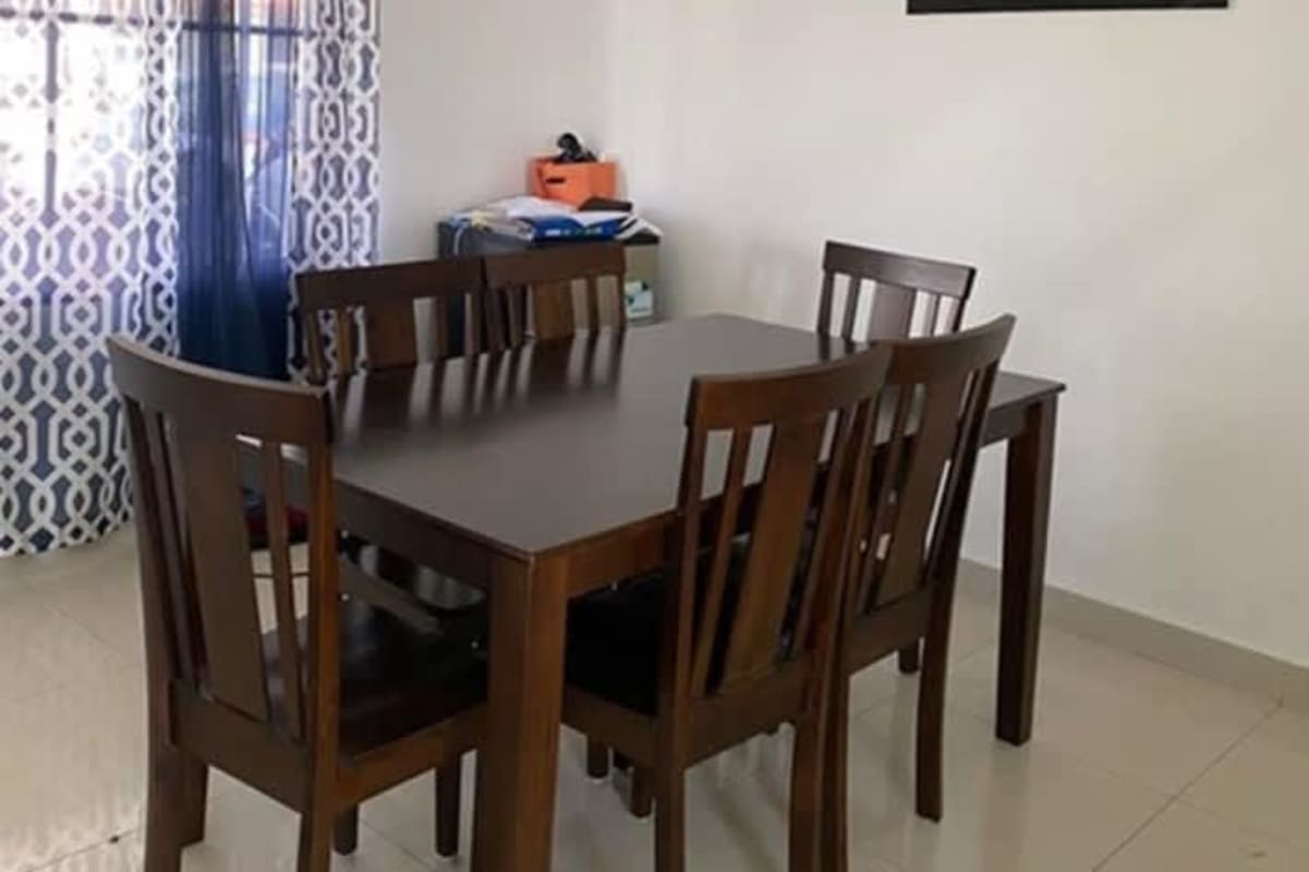 Backyard with PVC and chainlink fencing in Villa Zaita home Panama Norte