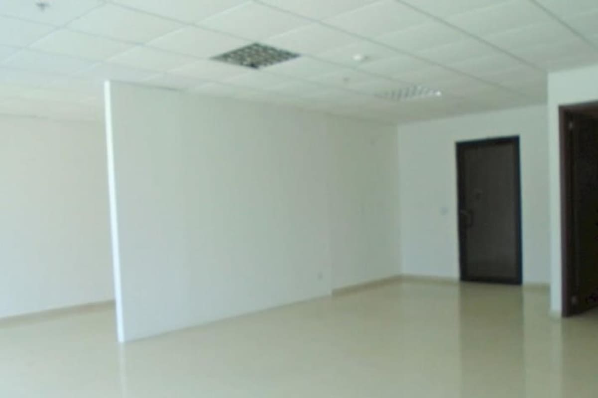 Vacant executive office space with bright light in PH The Point Punta Paitilla Panama