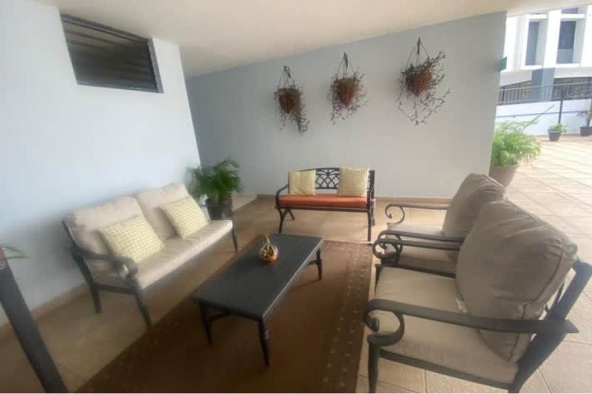 Bright master bedroom with large window, city views and AC in PH Terrazas del Cangrejo Panama City