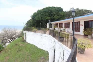 Covered entertaining gazebo, pool, and ocean views in Antón Panama beachfront property
