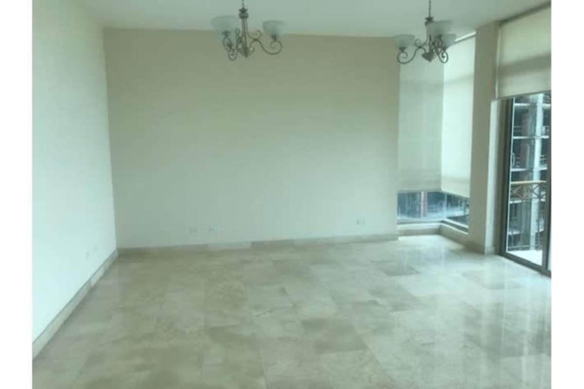 Elegant master bedroom with ocean views, walk-in closet and ensuite bath in Pacific Point Tower 300 Punta Pacifica Panama