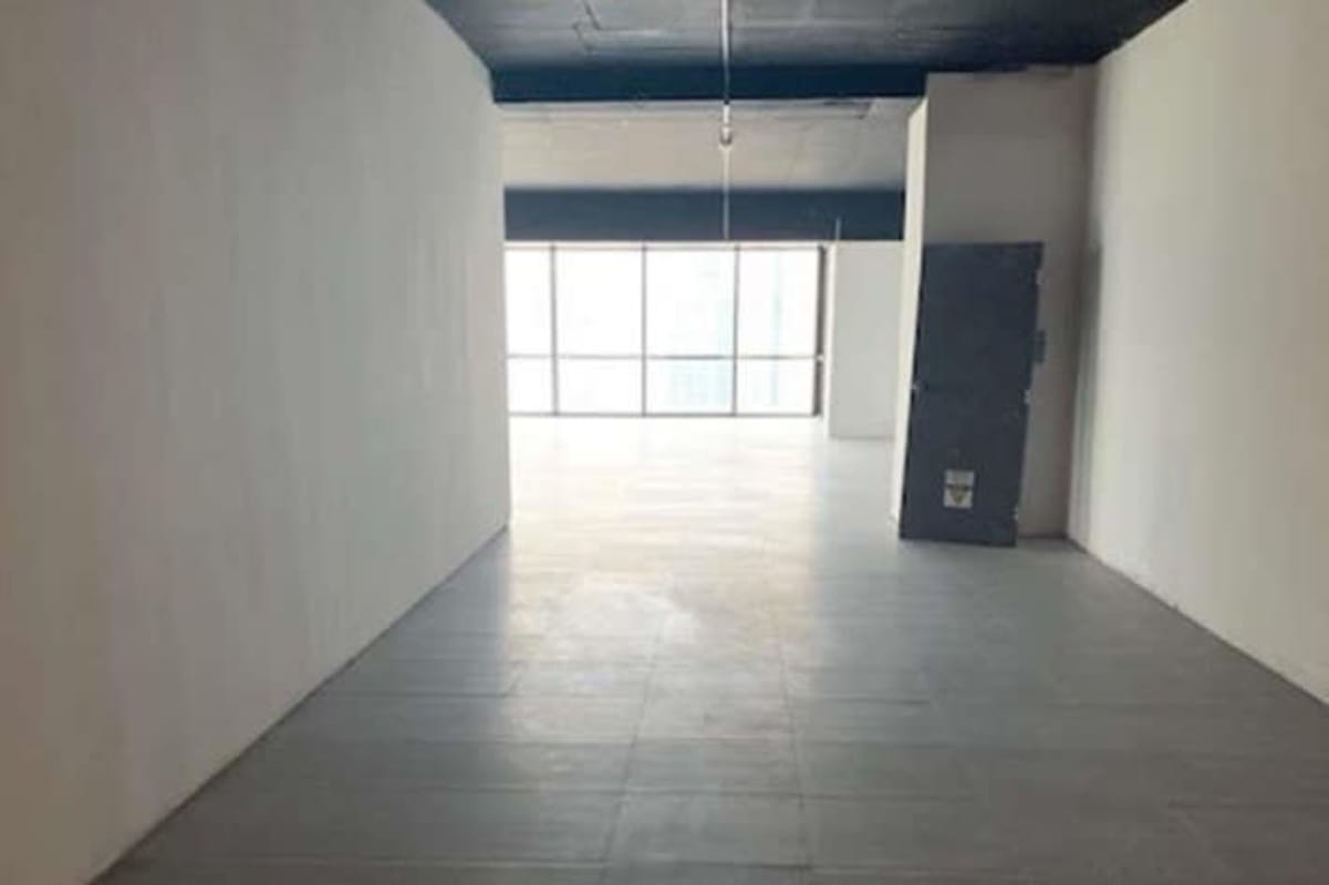 Modern commercial space for rent with panoramic views in Tower Bank Panama City