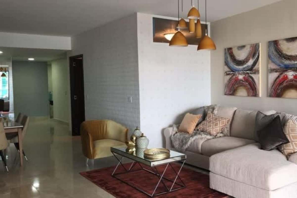 Bright guest bedroom with city views PH Aqualina Punta Pacifica Panama