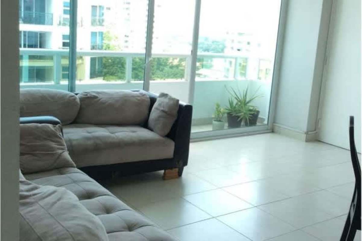 Second bedroom with balcony access in PH El Mare Edison Park Panama City