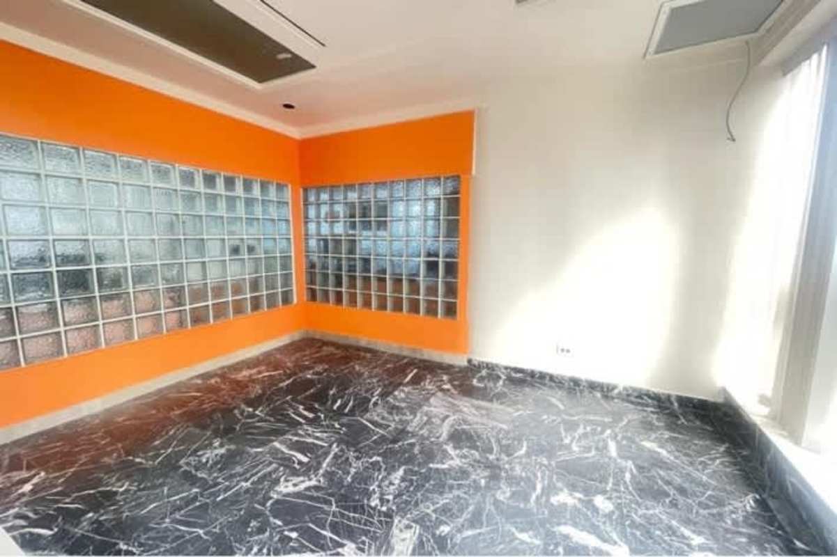 Unfurnished large commercial office with marble floor and ocean view at PH BICSA Tower Panama