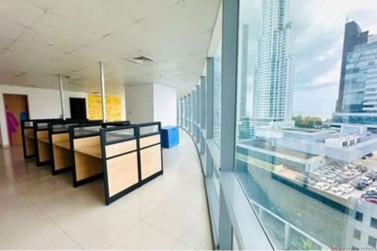 Panoramic glass windows with cubicles in commercial office Costa del Este Panama