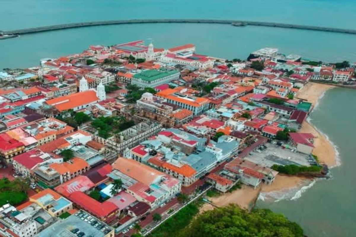 Closeup balcony and archway colonial design Hotel Los Arcos Casco Viejo Panama