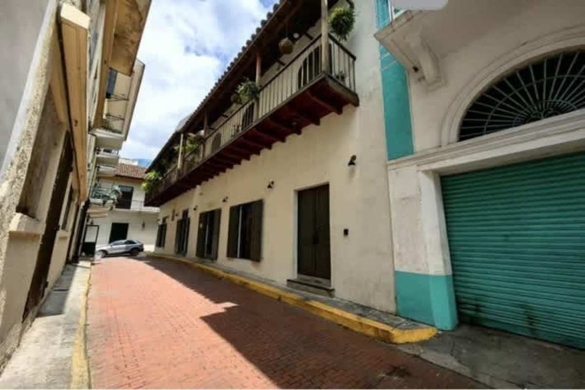Casa del Baile Historic Commercial Building - Casco Viejo Panama