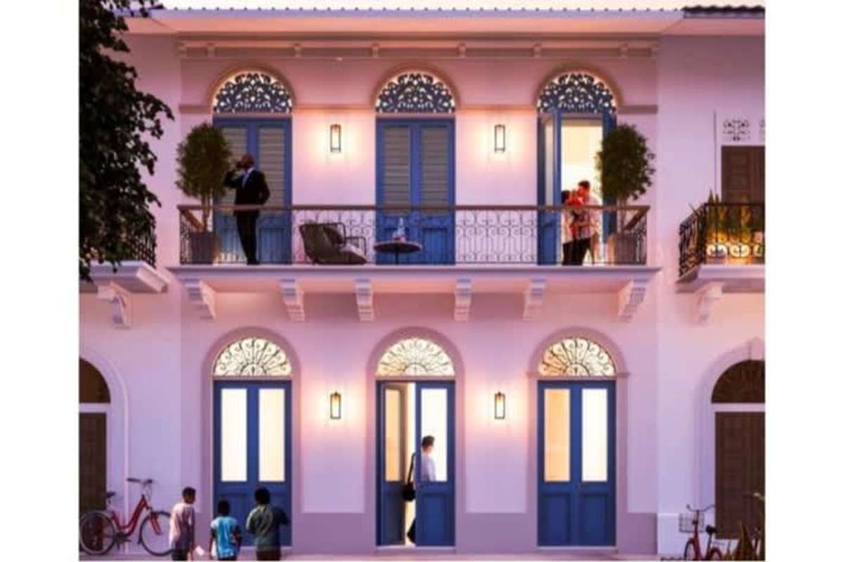 Casco Viejo Colonial Facade Lot 184m² Prime Project
