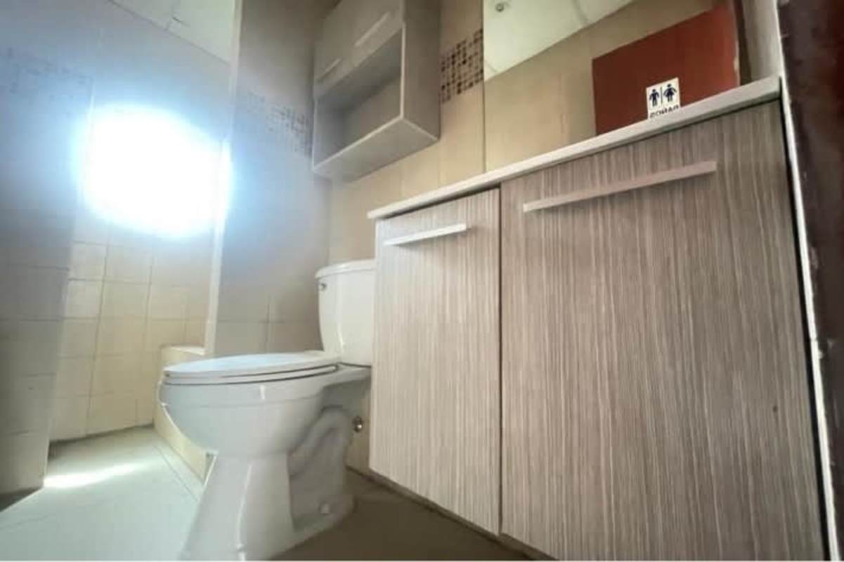 Modern empty office space wooden floors floor-to-ceiling windows skyline PH BICSA Tower Panama