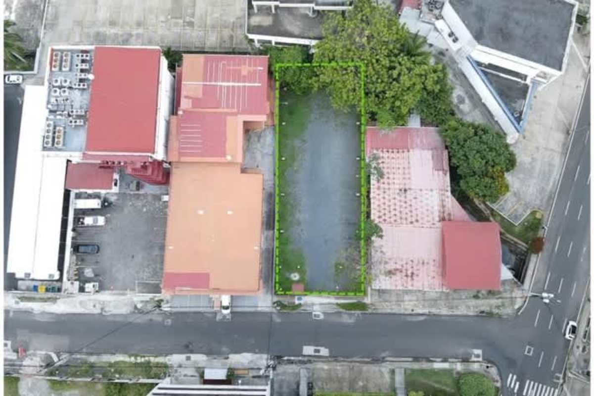 Corner Commercial Lot Banking District Obarrio Panama