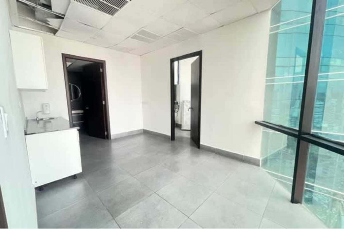 Corner glass window views from PH BICSA Tower Obarrio Panama commercial office