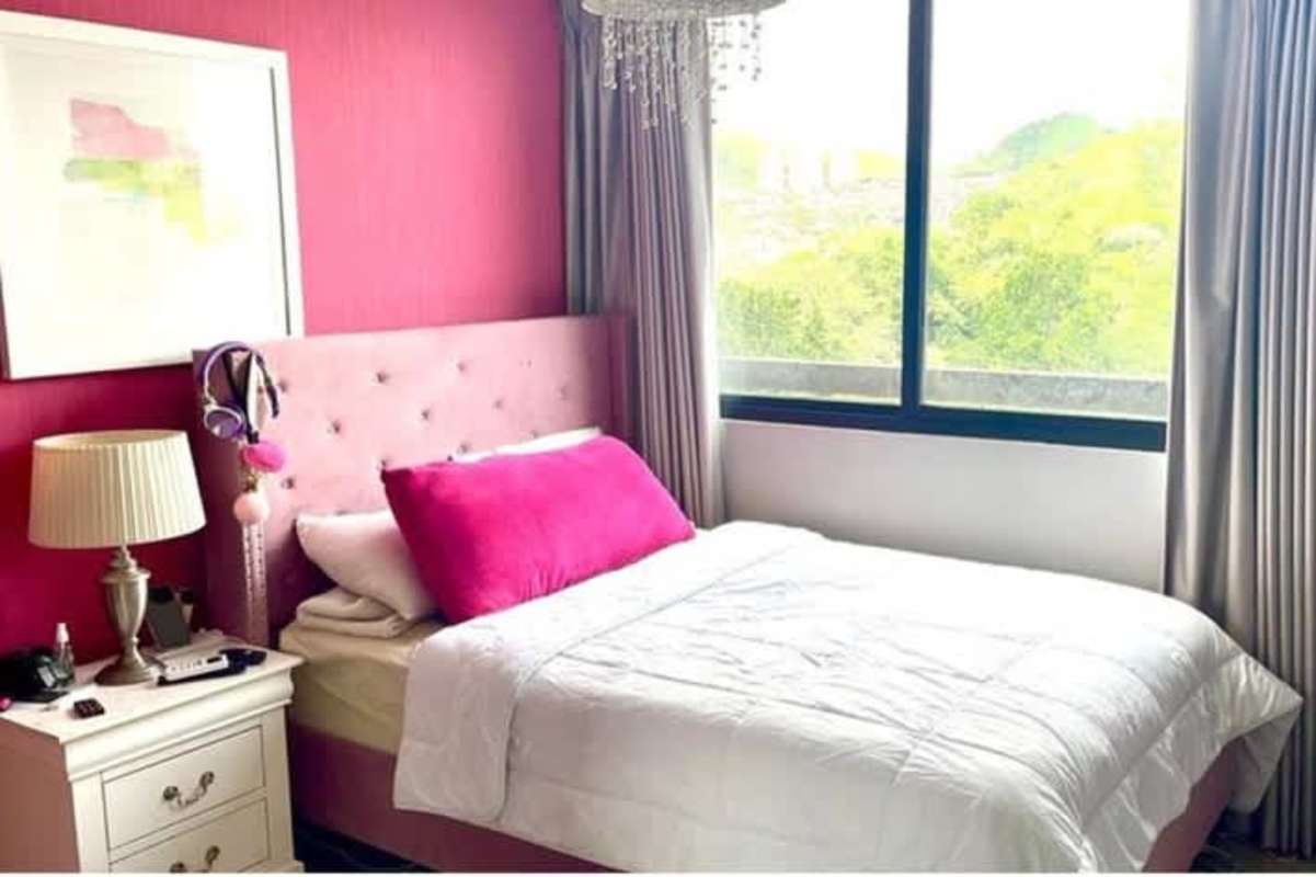 Contemporary bathroom with granite countertop, sleek fixtures PH Condado Country Club Condado del Rey