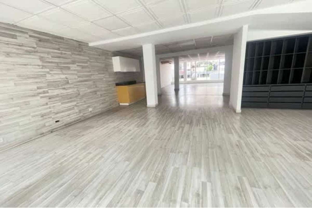 Modern glass office room with panoramic view layout inside BICSA Tower Panama