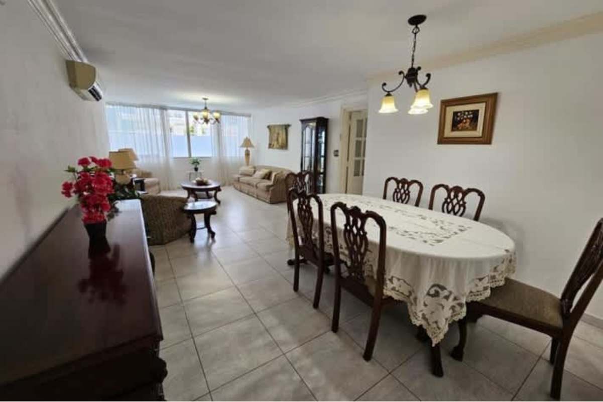 Spacious covered outdoor terrace lounge with bar area and dining in PH Mar Plaza Marbella Panama