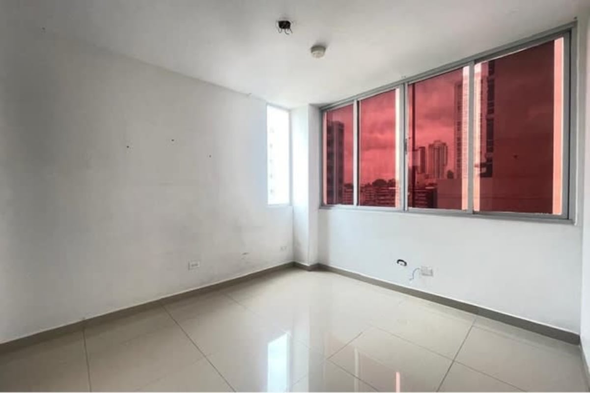 Compact bathroom with pedestal sink and walk-in shower at PH Carrasquilla Park Panama City Panama