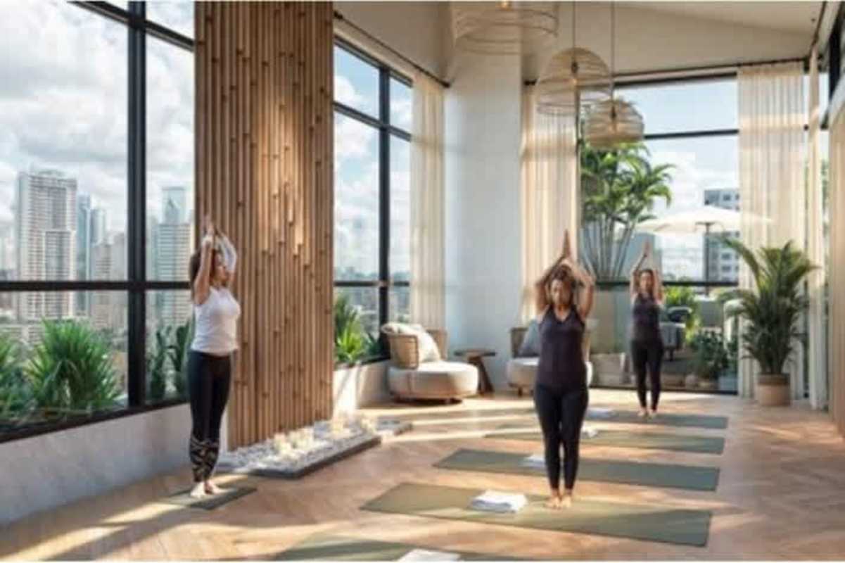 Rooftop outdoor lounge with kitchen and skyline views in PH LOV El Cangrejo Panama