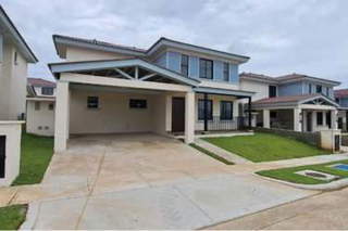 House for Sale in Costa Verde - 3 bedrooms