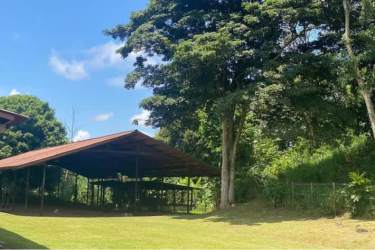 Big open metal roofed shelter in countryside farm Nuevo Emperador Arraiján