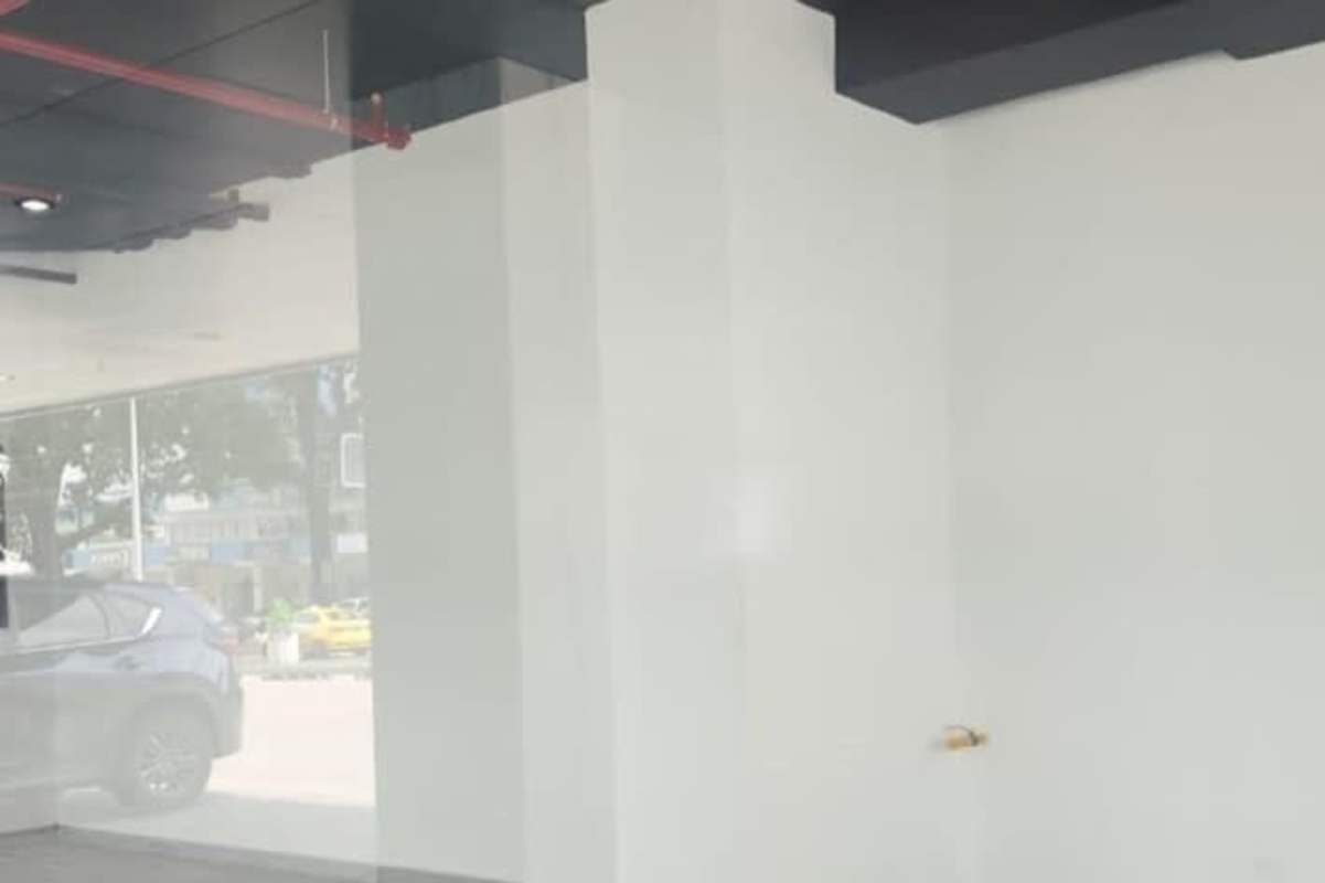 70m² Commercial Space PH Park Square Vía España