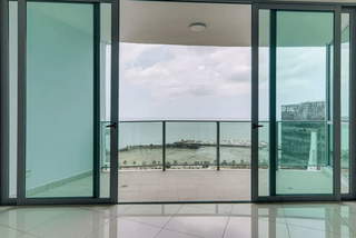 Apartment for Sale in Bella Vista - 3 bedrooms