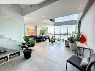 Penthouse Apartment for Sale in Costa del Este - 3 bedrooms