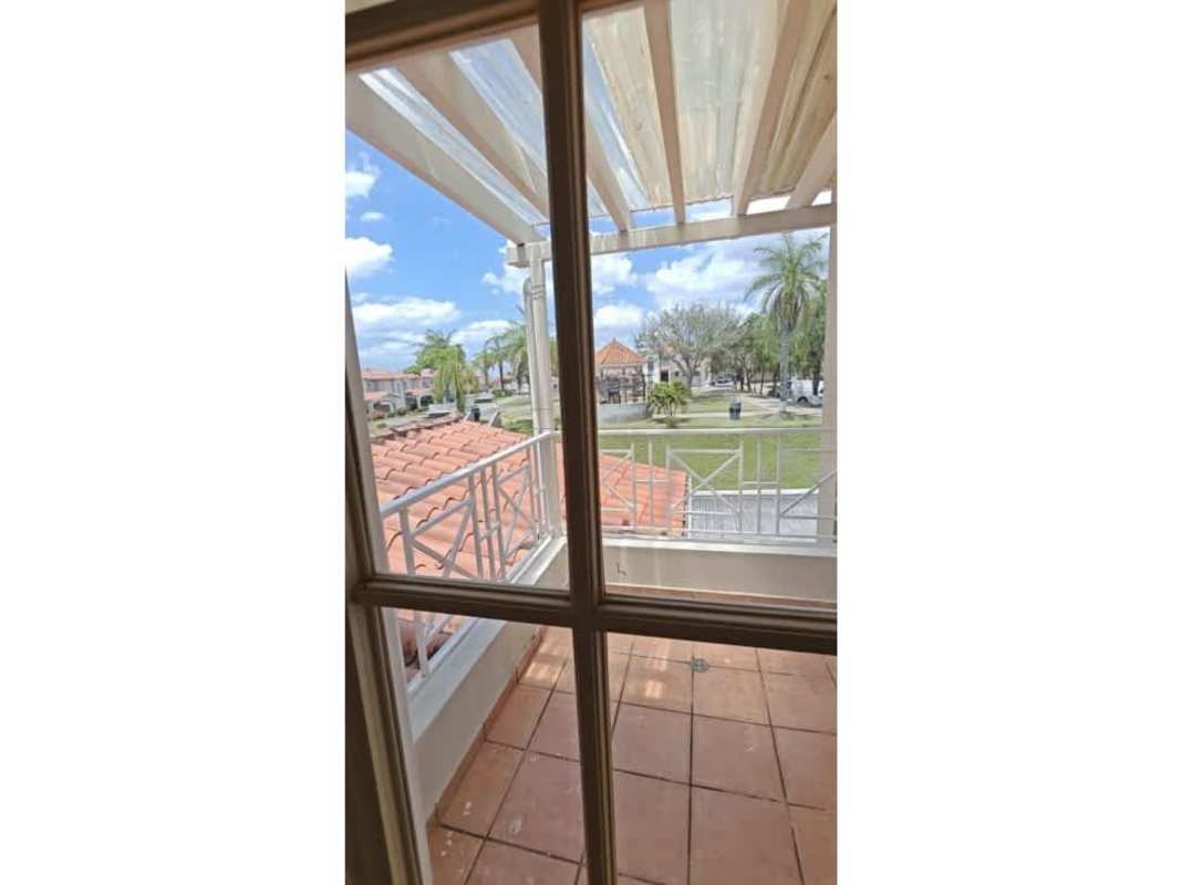 Contemporary bathroom with shower toilet and vanity in Brisas del Golf house Panama