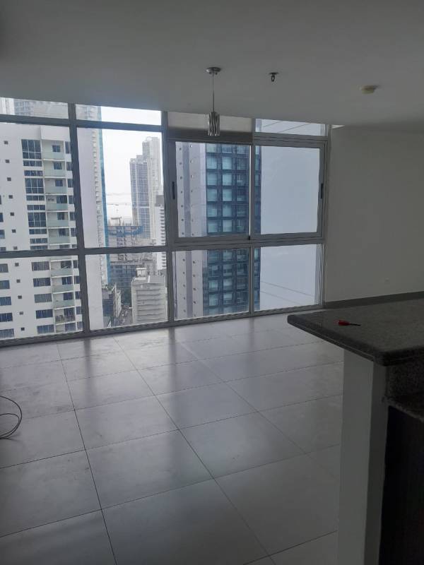 Contemporary bathroom with glass enclosure shower, vanity and tile PH Colores de Bella Vista Avenida Balboa