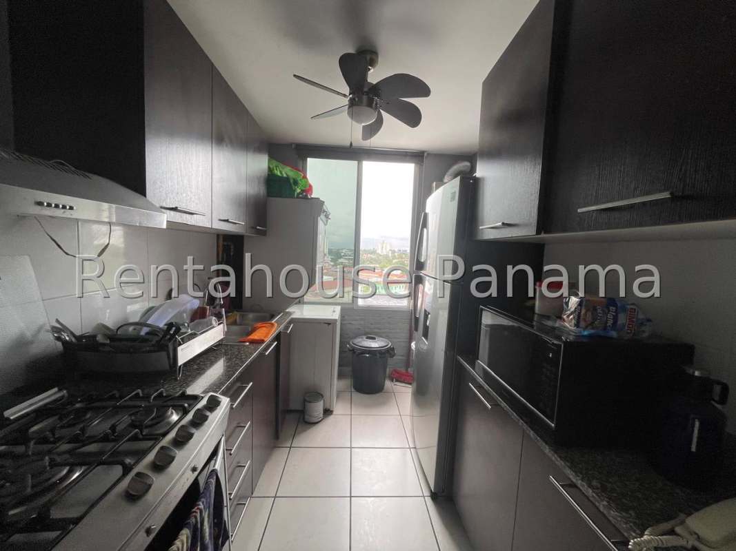 Modern 2BR Apartment with Balcony in PH Lefevre 75