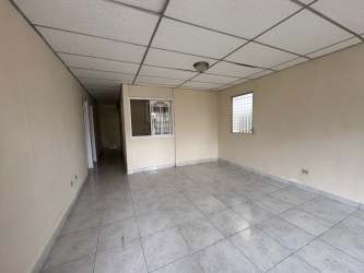 Side garden and backyard in house for sale La Chorrera Panama Oeste