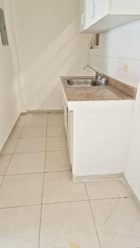 Empty small room tiled floor window duplex Villas del Naranjal Pedregal Panama