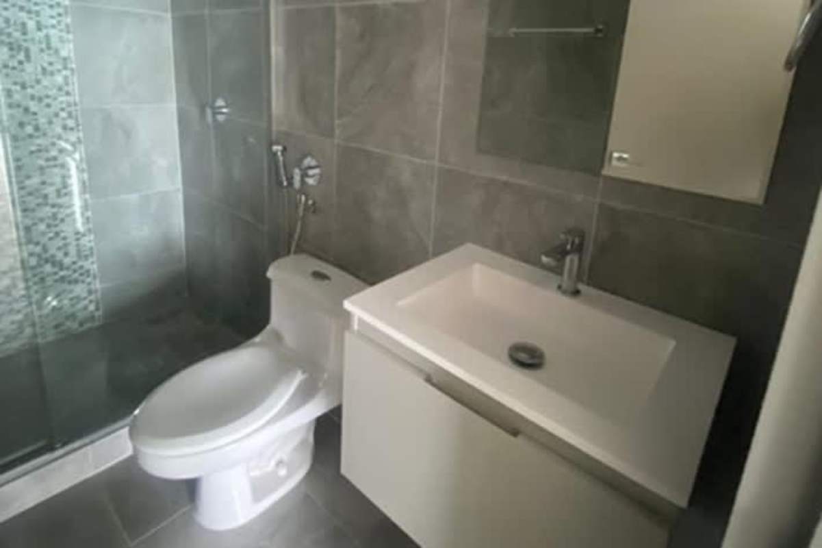 Maid room with attached bathroom in apartment Costa del Este Panama