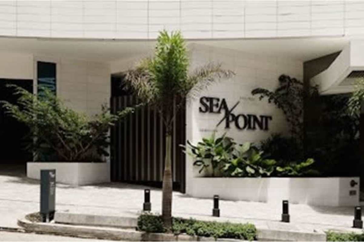 Luxury open-plan living dining area with panoramic windows at PH Sea Point Panama